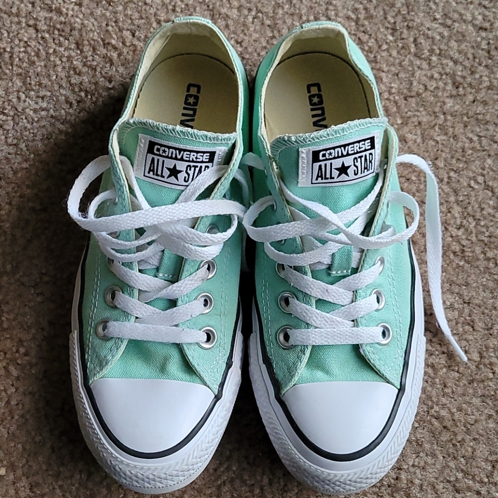 Sea foam green converse